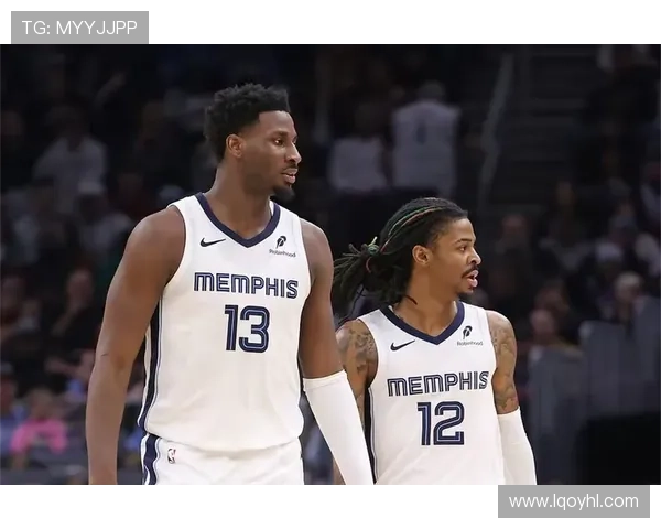 雄鹿欲引莫兰特辅佐字母哥组冠