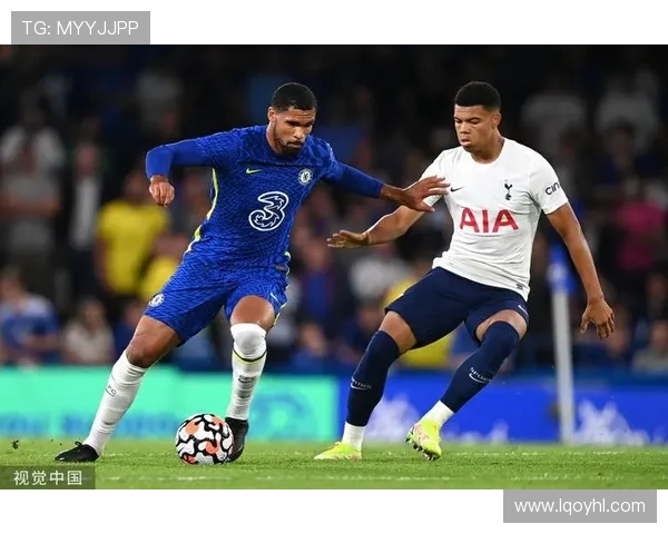 切尔西马年限量热身服喜迎新春